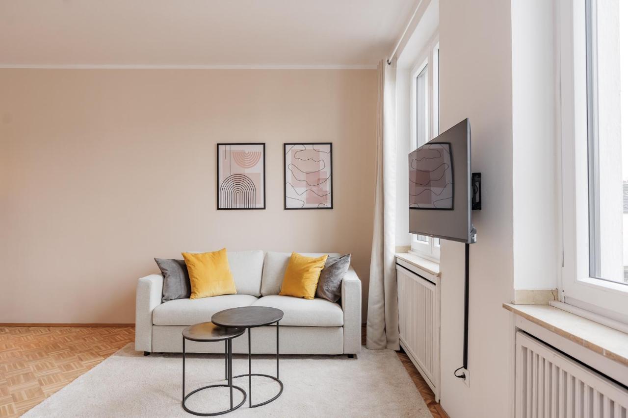 Flats 4 You, Moderne City Wohnung Naehe Hbf, Due-Messe 20 Min, Netflix, Kueche Ντούισμπουργκ Εξωτερικό φωτογραφία