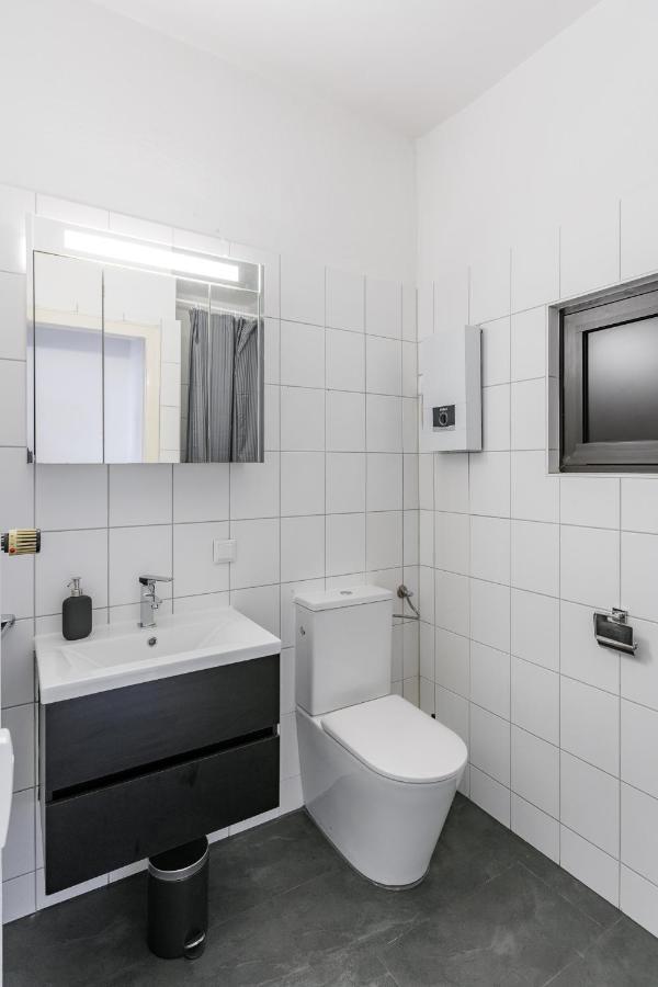 Flats 4 You, Moderne City Wohnung Naehe Hbf, Due-Messe 20 Min, Netflix, Kueche Ντούισμπουργκ Εξωτερικό φωτογραφία