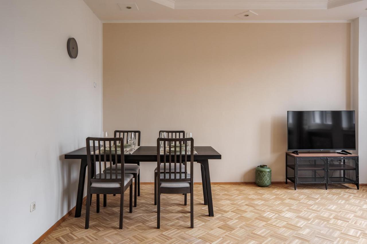 Flats 4 You, Moderne City Wohnung Naehe Hbf, Due-Messe 20 Min, Netflix, Kueche Ντούισμπουργκ Εξωτερικό φωτογραφία