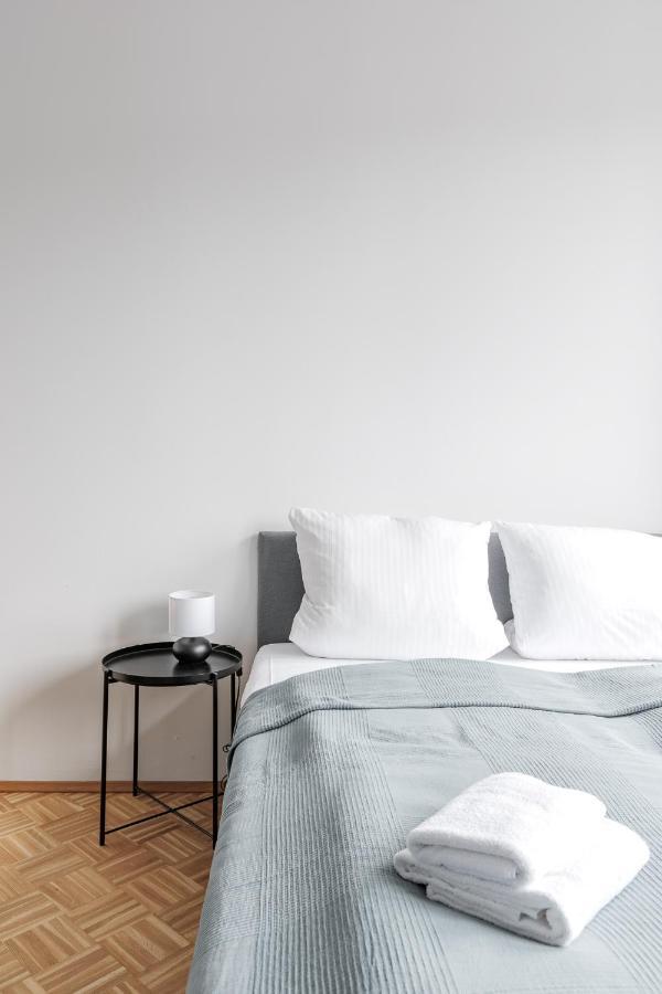 Flats 4 You, Moderne City Wohnung Naehe Hbf, Due-Messe 20 Min, Netflix, Kueche Ντούισμπουργκ Εξωτερικό φωτογραφία