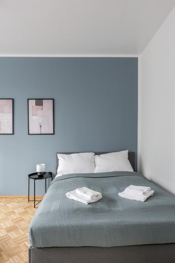 Flats 4 You, Moderne City Wohnung Naehe Hbf, Due-Messe 20 Min, Netflix, Kueche Ντούισμπουργκ Εξωτερικό φωτογραφία