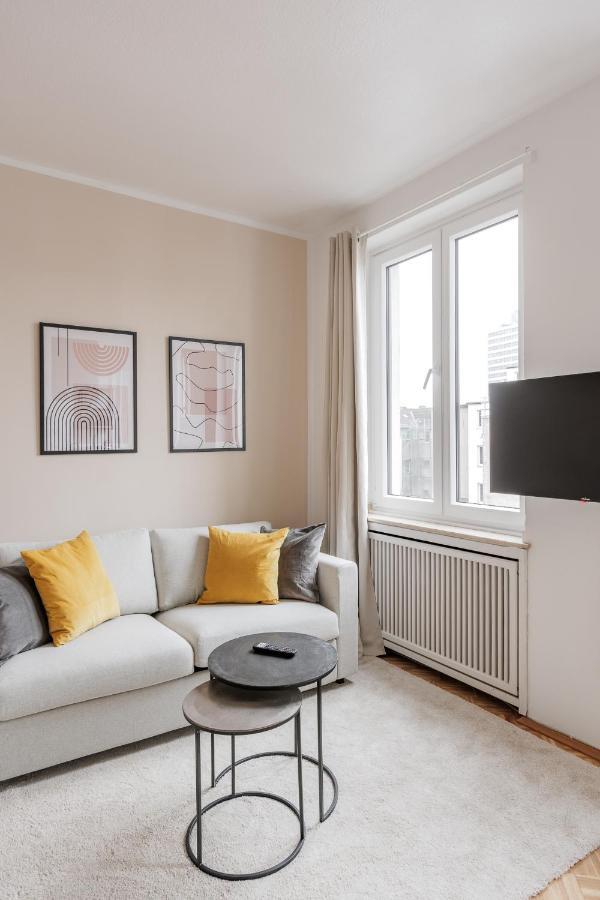 Flats 4 You, Moderne City Wohnung Naehe Hbf, Due-Messe 20 Min, Netflix, Kueche Ντούισμπουργκ Εξωτερικό φωτογραφία